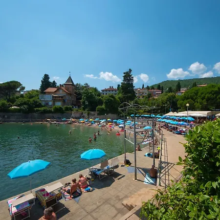 Prázdninový dům Ella- Traditionelles Mediterranes Steinhaus By Interhome *